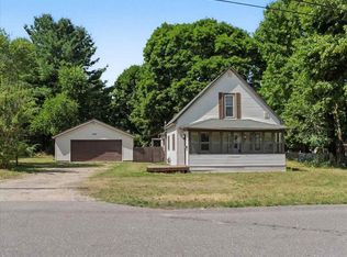 924 2nd St, Boyne City, MI 49712