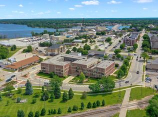 555 Main Ave APT 110, De Pere, WI 54115