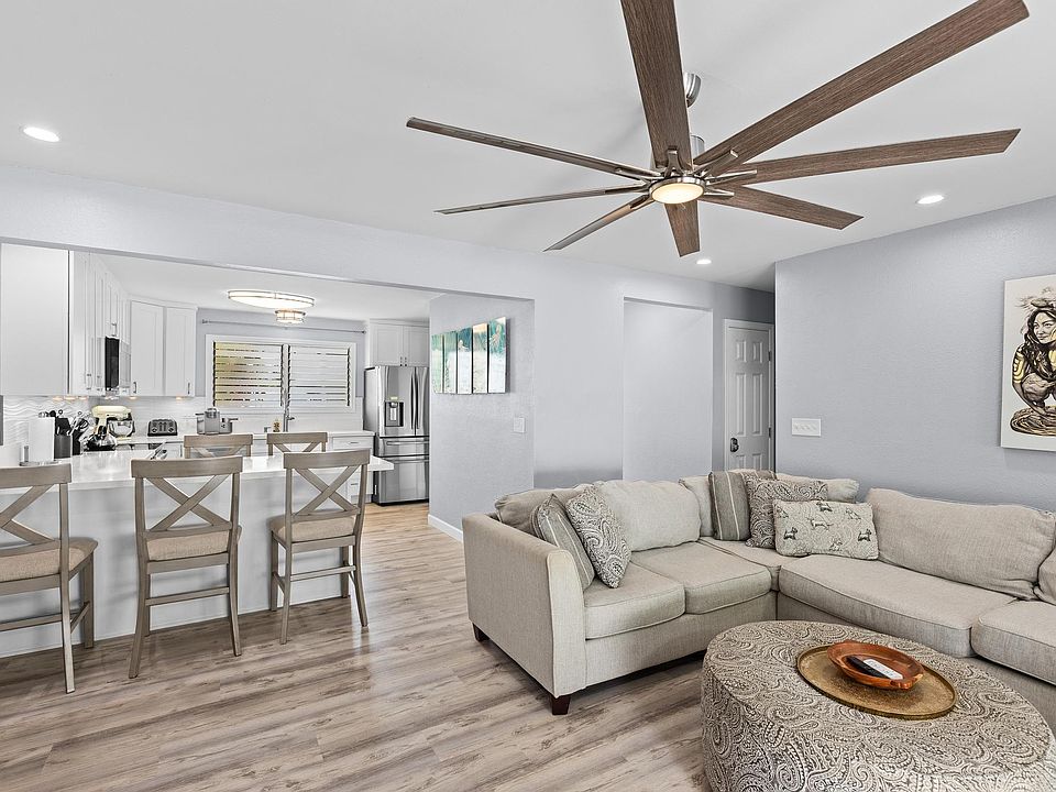 1st image of 34 E Kawili St APT 15