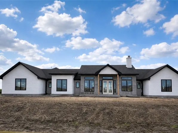 1478 Dancing Elk Dr, Corpus Christi, TX 78415