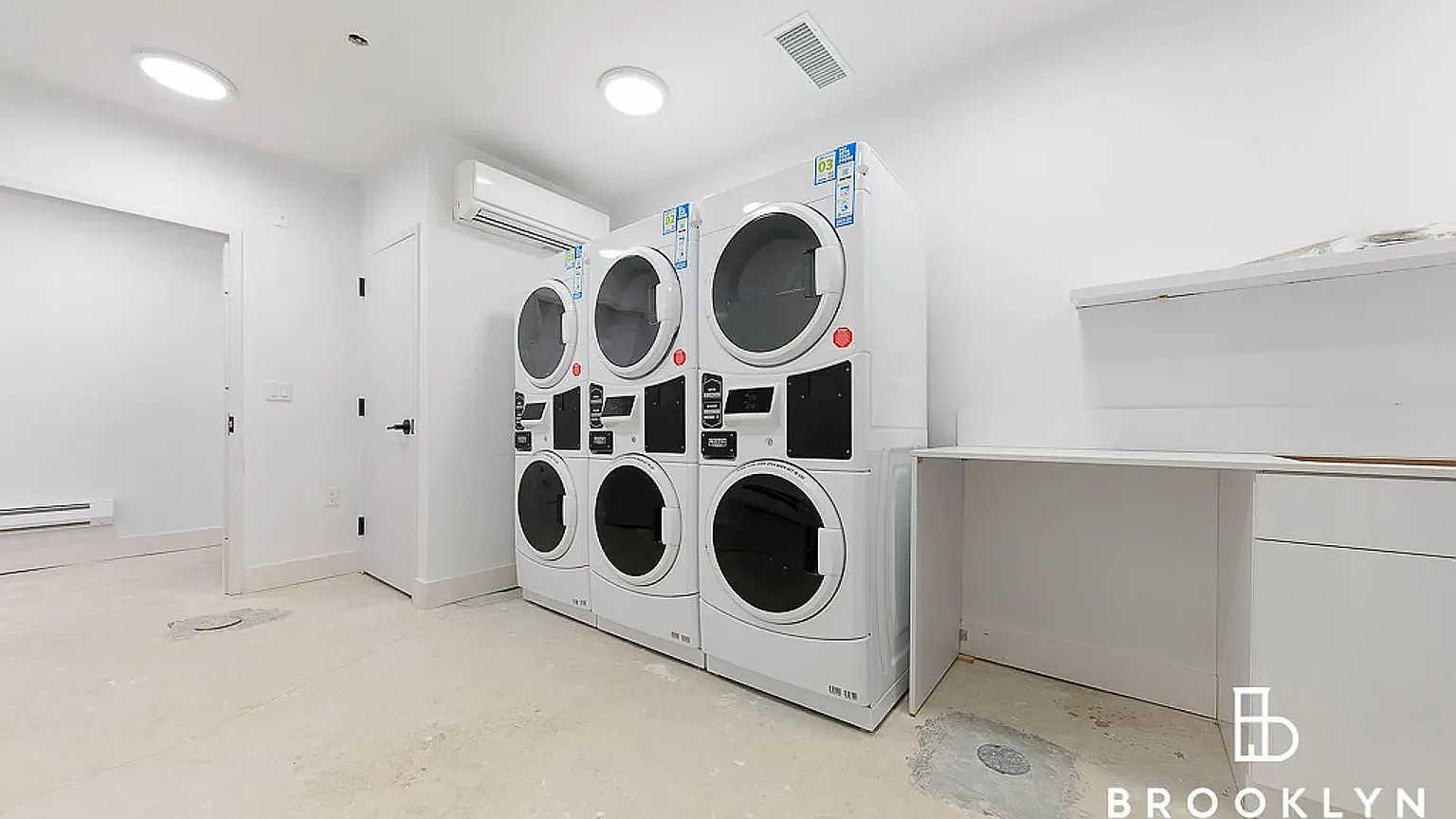 1010 Rogers Avenue — Photo 3
