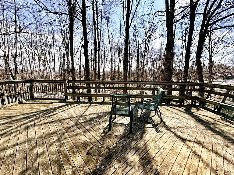 53 Stollar Blvd #UPPER — Photo 31