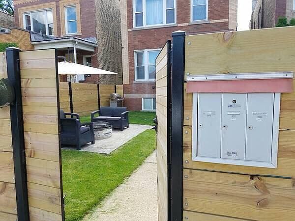 1st image of 4316 N Milwaukee Ave #2
