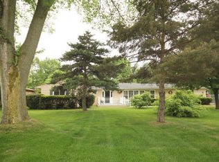 25W645 Durfee Rd, Wheaton, IL 60189