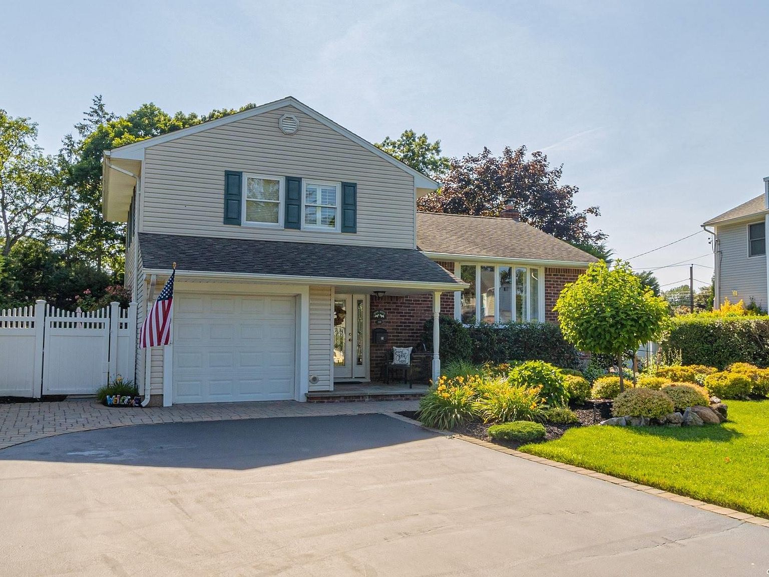 110 Keswick Drive, East Islip, NY 11730 Zillow