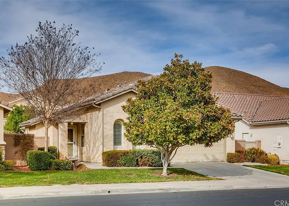 1st image of 28240 Meadowsweet Dr