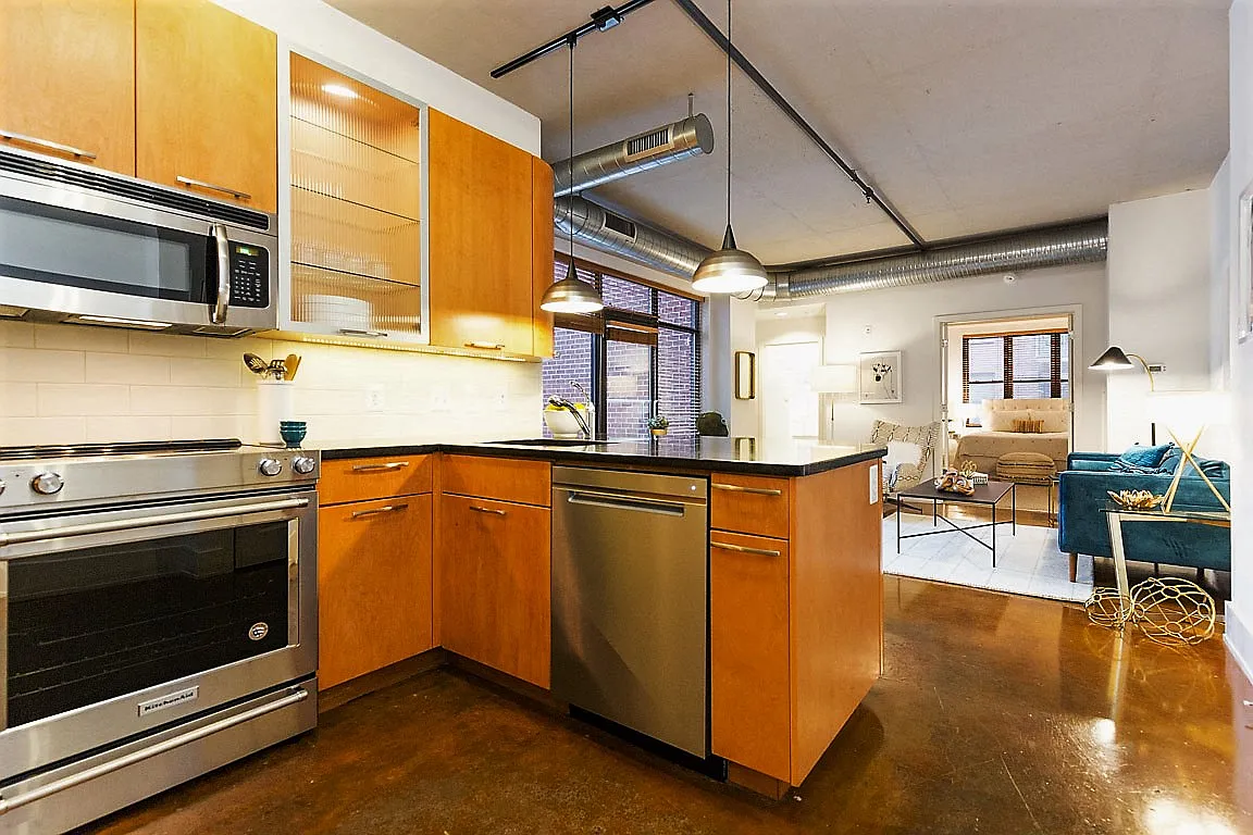 The Hudson Apartments — Photo 1