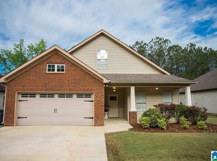 132 Stonebriar Dr, Calera, AL 35040