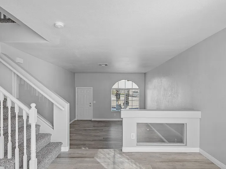 37 Fox Trace Ct — Photo 12