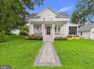 101 Tilghman St, Oxford, MD 21654