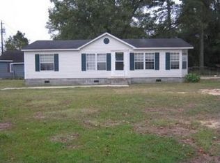 609 Martin Luther King Dr, Fairmont, NC 28340