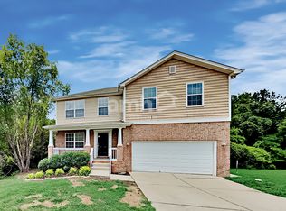 982 Acadia Ct, Gallatin, TN 37066
