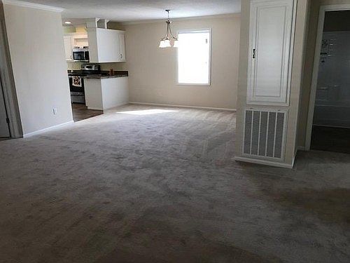 5th image of 15003 Savanah Ave