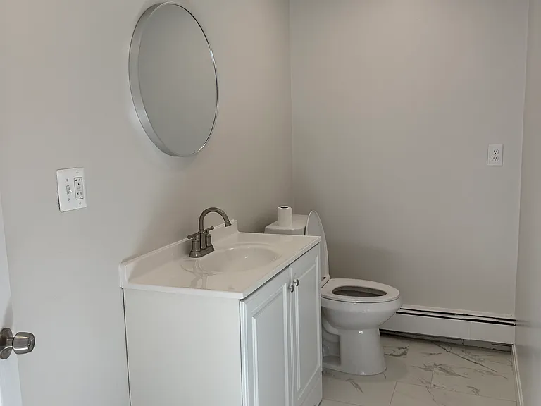 9 Depot Sq #B — Photo 3