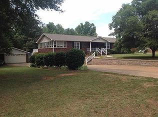 135 Valleyhigh Dr, Inman, SC 29349