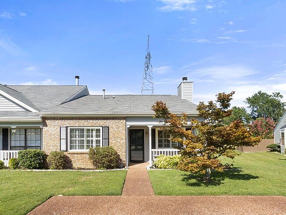 2nd image of 6567 Hickory Meadow Dr