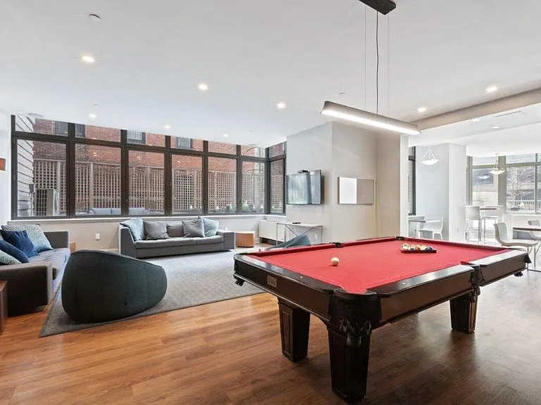 800 6th Ave #19D — Photo 28