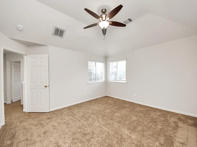 6702 Albion Crescent Dr — Photo 22