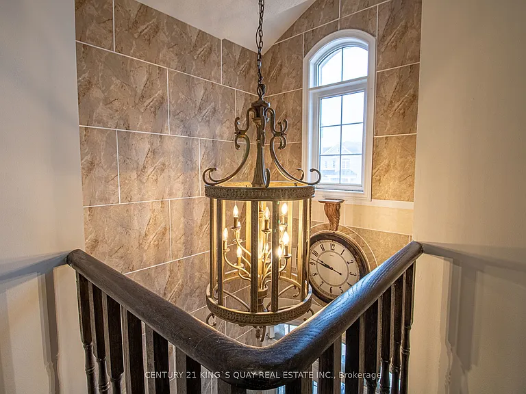 6 Messina Ave — Photo 24