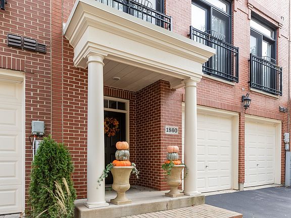 2nd image of 1860 Admiral Ct