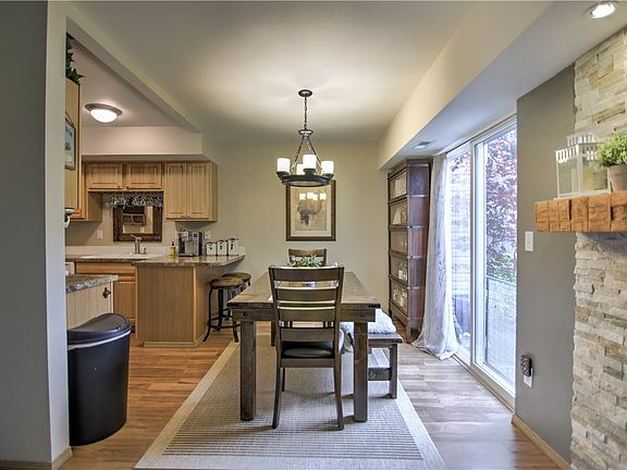 5th image of 4947A N Island Dr E