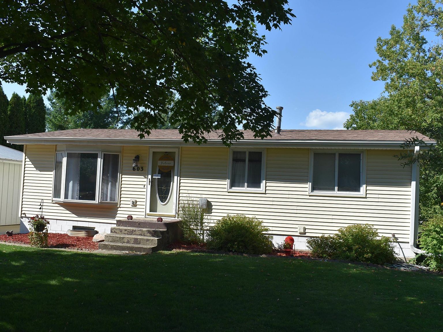 603 W 1st St, Saint Ansgar, IA 50472 MLS 20233688 Zillow