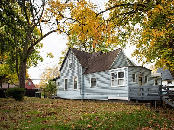 2nd image of 54 Jefferson Ave