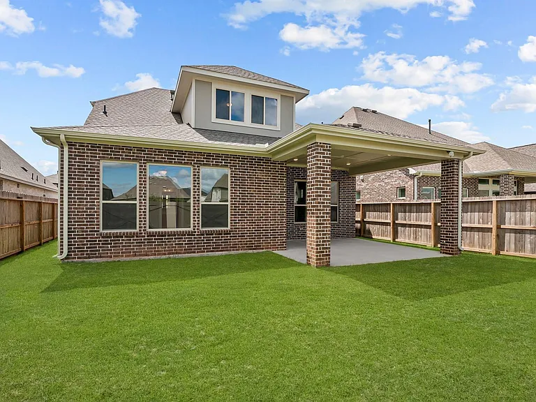 210 Ginger St — Photo 36