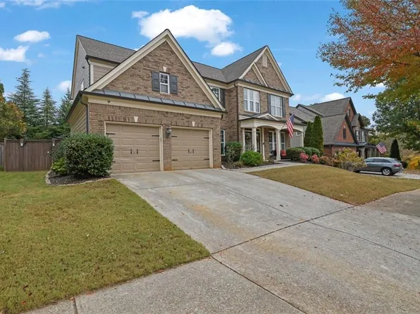 104 Edgewater Trl, Canton, GA 30115