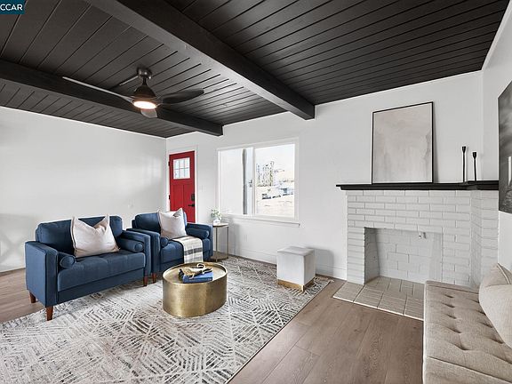 4th image of 1838 Overhill Rd