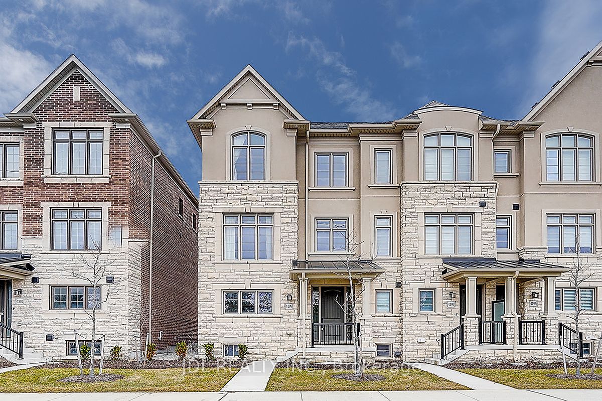 4199 Major Mackenzie Dr E