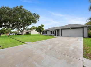 2431 SE Shell Ave, Port Saint Lucie, FL 34952