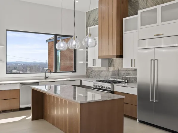 50 Wexford Dr, Granville, OH 43023