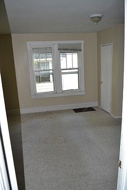 4th image of 5338 Janet Ave