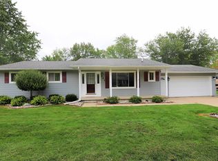 321 Primrose Ln, Flushing, MI 48433