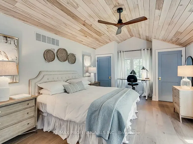 3465 Glenhaven Beach Rd — Photo 25