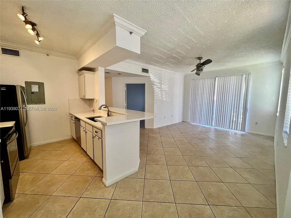 Building Photo - 1000 Scotia Dr #101