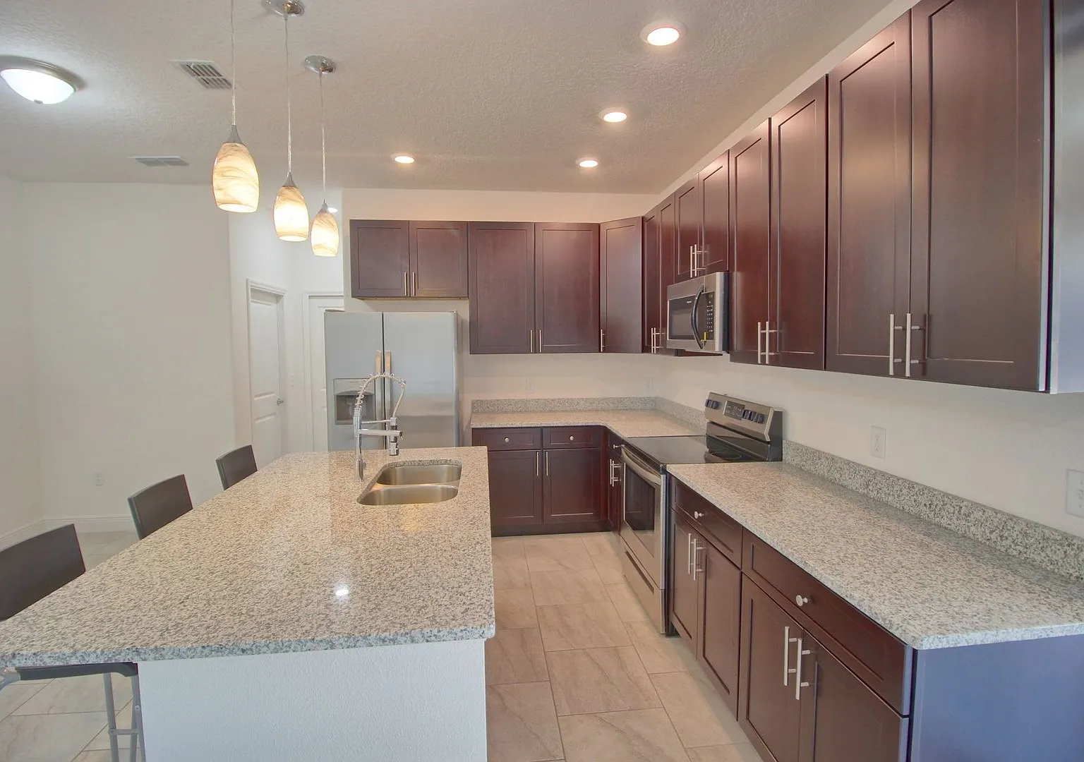 5054 Marina Drive — Photo 4