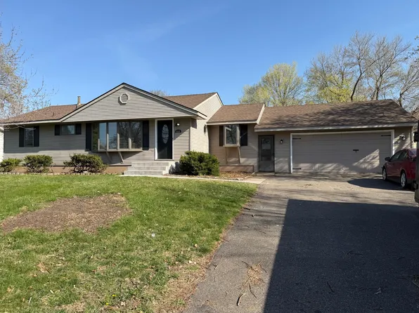 1408 Pearson Pkwy, Brooklyn Park, MN 55444