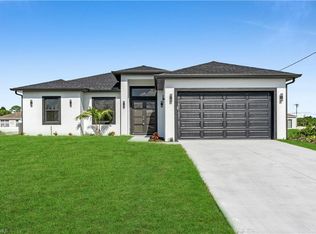 3804 24th St SW, Lehigh Acres, FL 33976