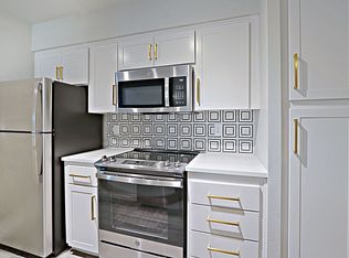 Strada, Tempe, AZ 85283