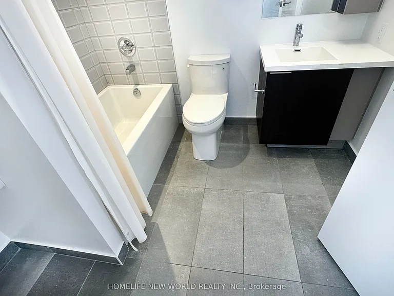 203 College St #3006 — Photo 11
