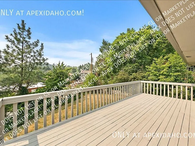 801 N Haines St — Photo 37