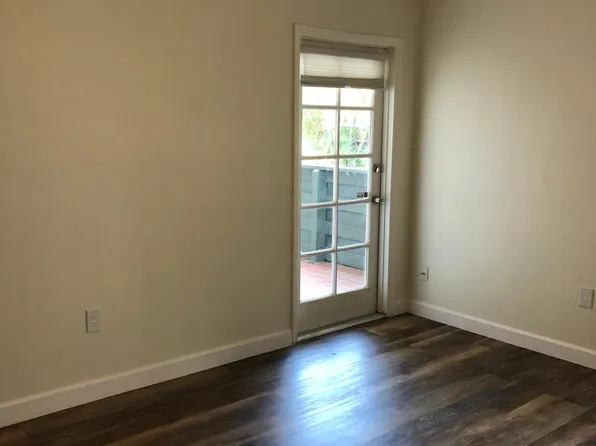 8325 SW 72nd Ave, Miami, FL