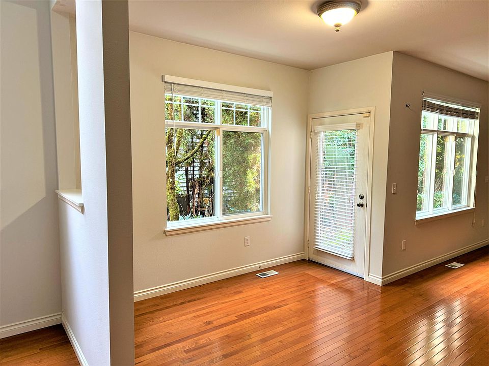 1st image of 23127 NE 8th Pl