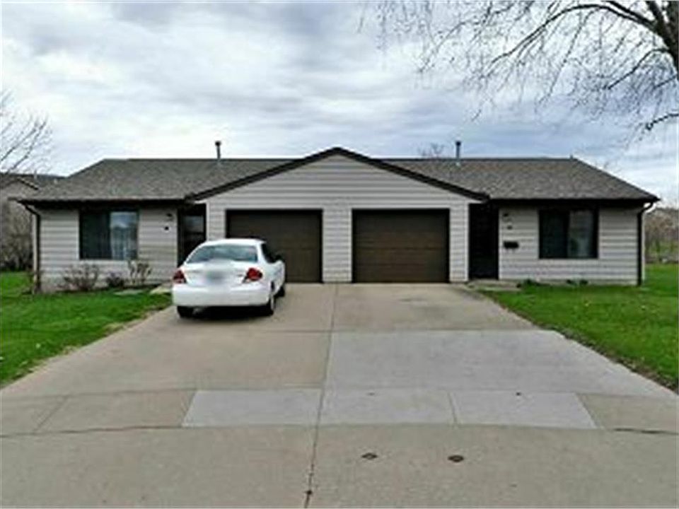 1st image of 57 Mark Twain Ct