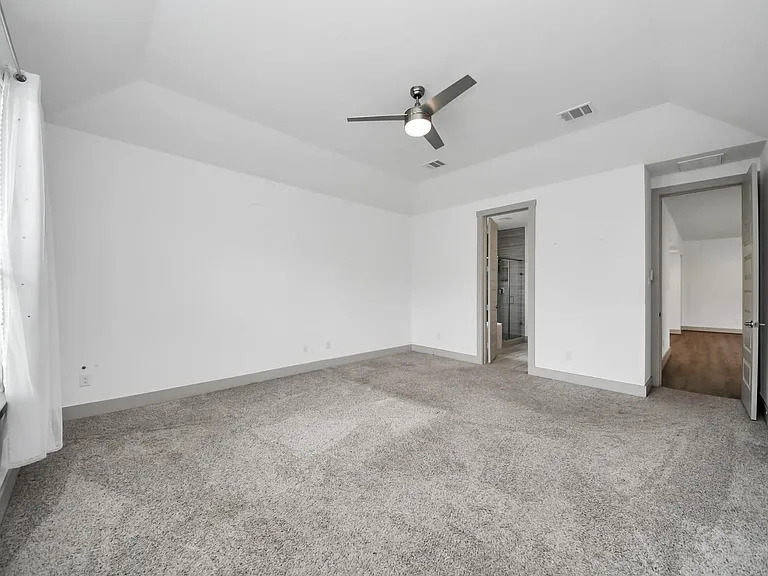 1567 Harvest Vine Ct — Photo 32