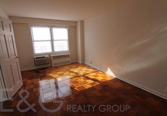 3rd image of 183-11 Hillside Ave #11J