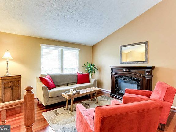5th image of 7819 Golden Pine Cir