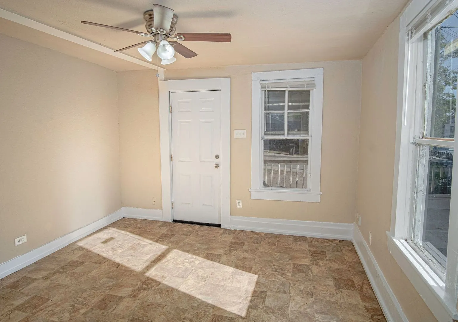 1216 Paso Hondo — Photo 4